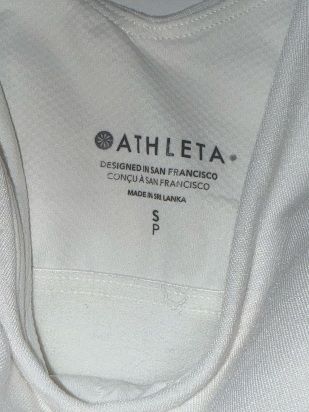 Athleta small white Scoop Neck Women’s‎ Top with bra pads - Picture 2 of 4